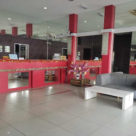 D'新1号（班度桑，Kk）酒店 东贡岸 外观 照片